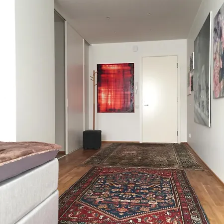 Apartmán Huge Loft In Heart Of
